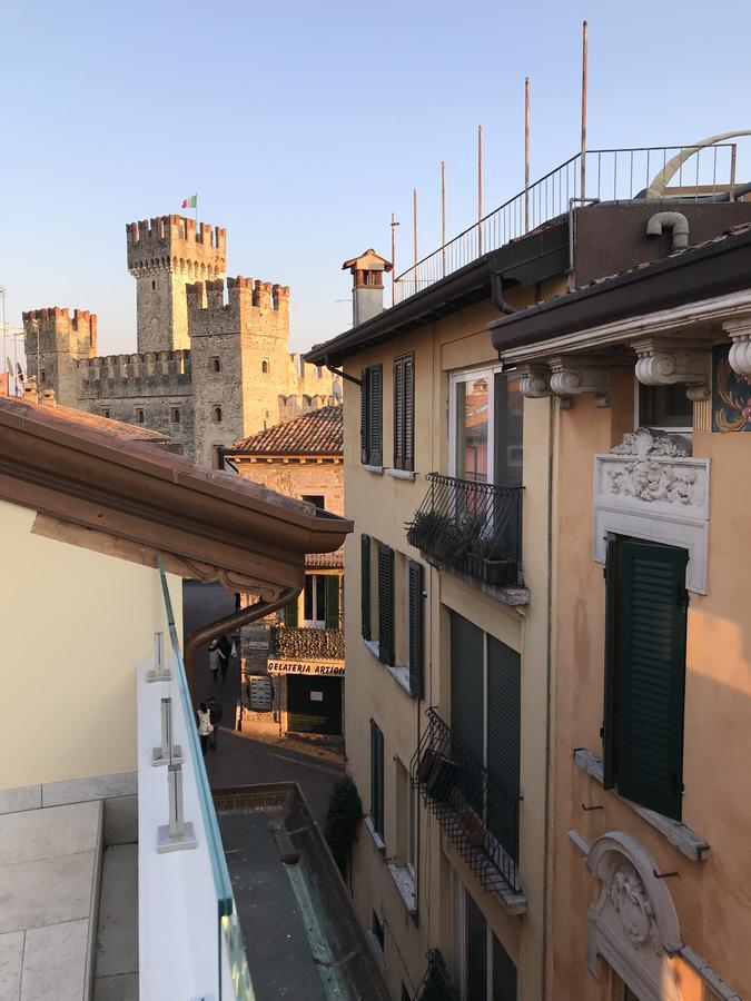 Crocus Apartments Sirmione Extérieur photo